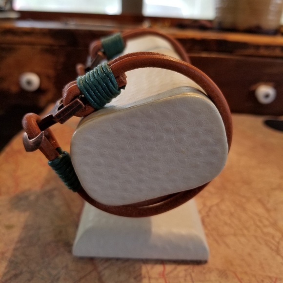 Anchor/Nautical leather bracelet - Picture 4 of 6